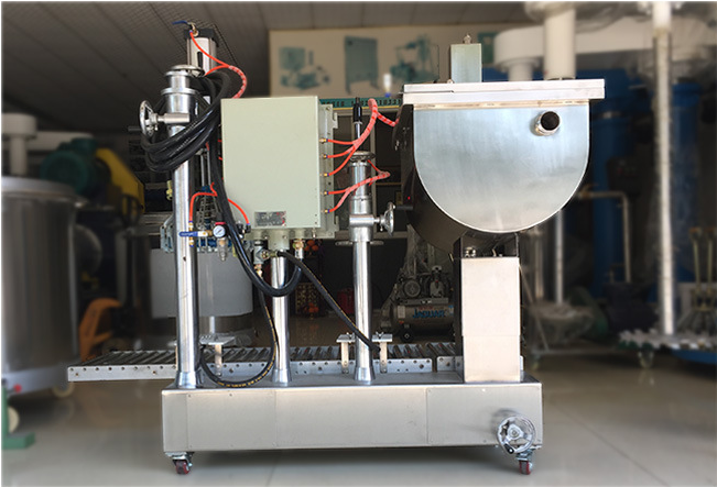 壓蓋機專門針對頻繁更換包裝規格的需要而設計,具有雙壓蓋功能(圖2)