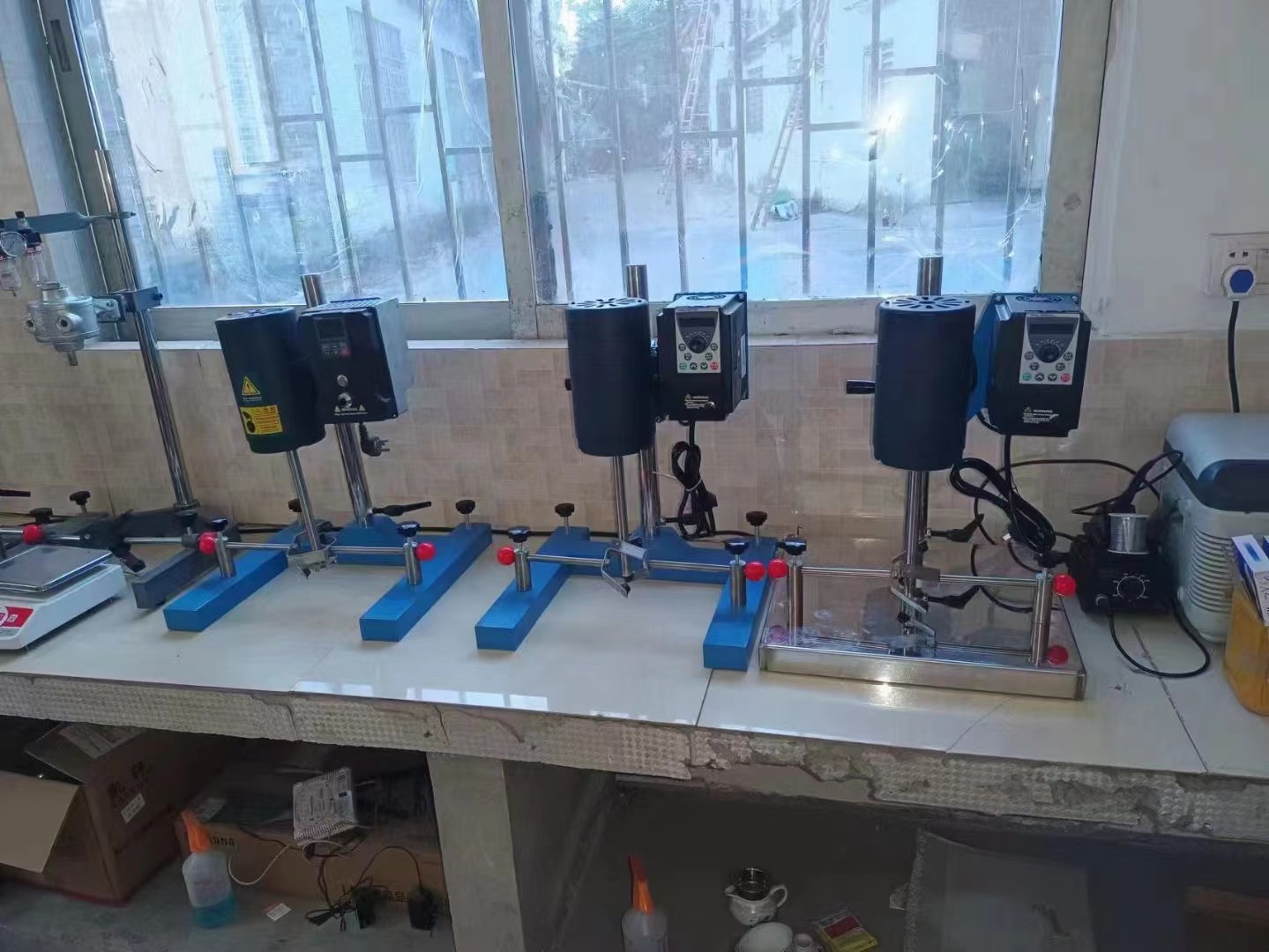 SDF多功能砂磨分散攪拌機規格參數(圖1)