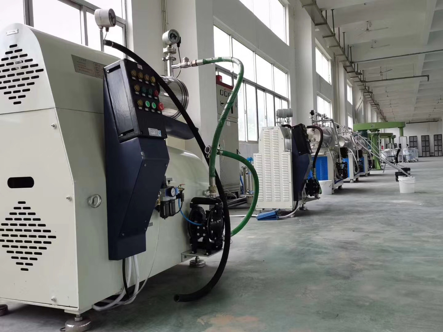 臥式砂磨機的原理和特點(圖1)